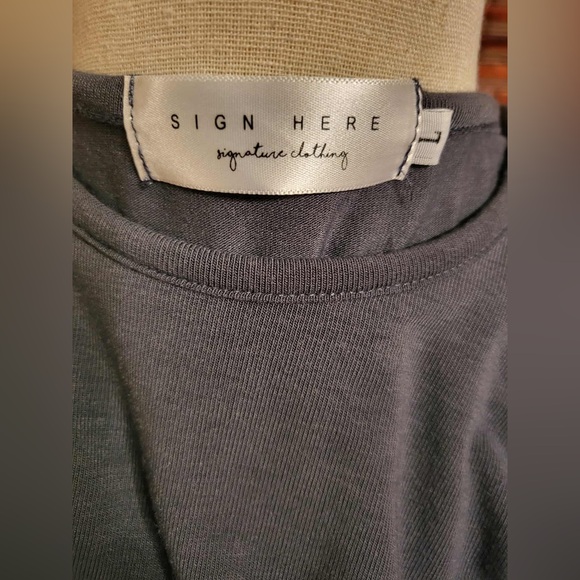 Chic Charcoal Ruffle Blouse - Picture 2 of 5